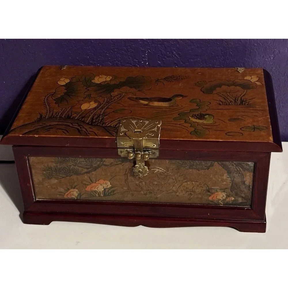Antique Chinese Lacquered Dowry Box Chinoiserie Lamp Jewlery Art Deco Oriental